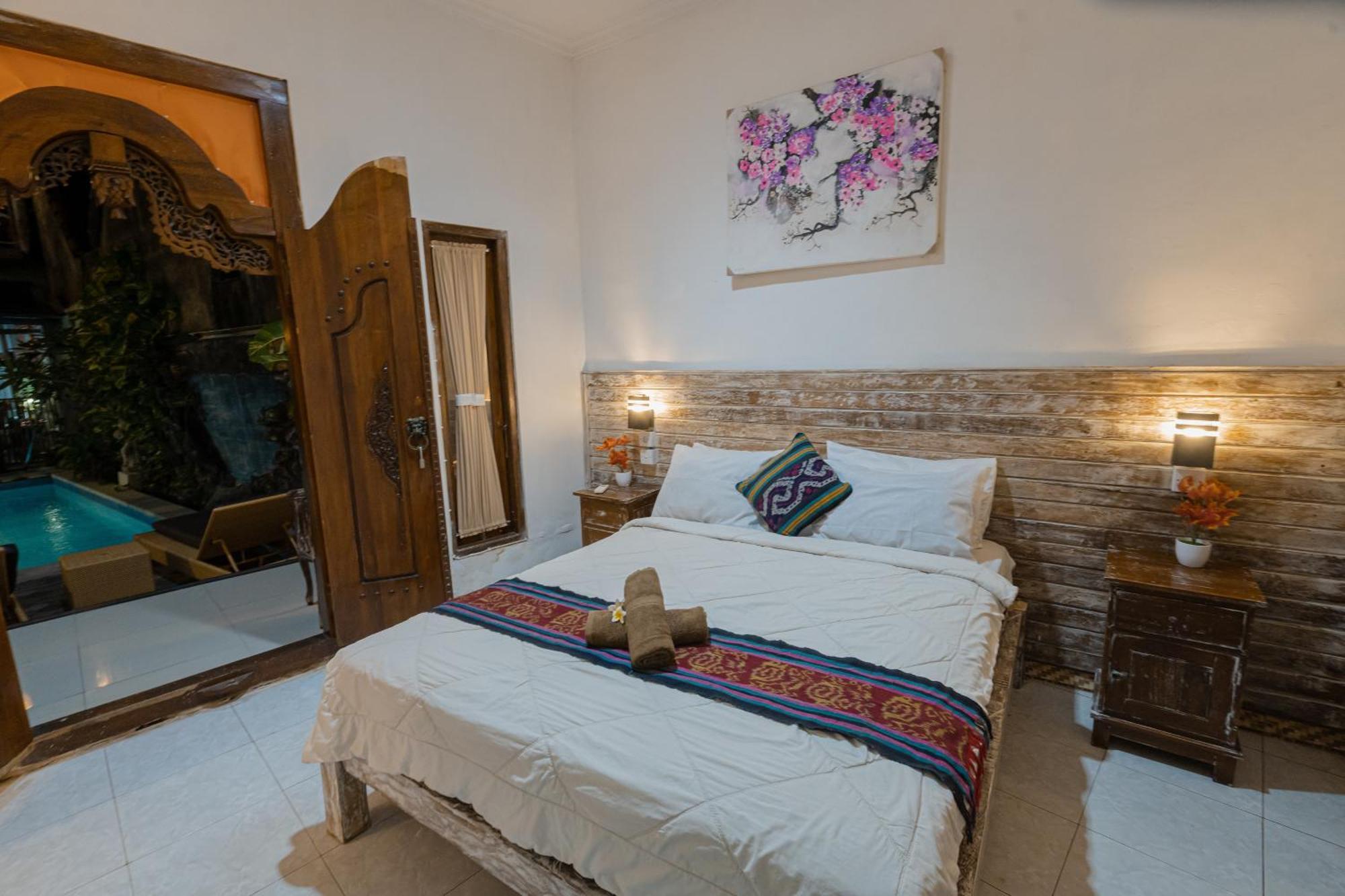 The Mel Homestay Batununggul Екстериор снимка